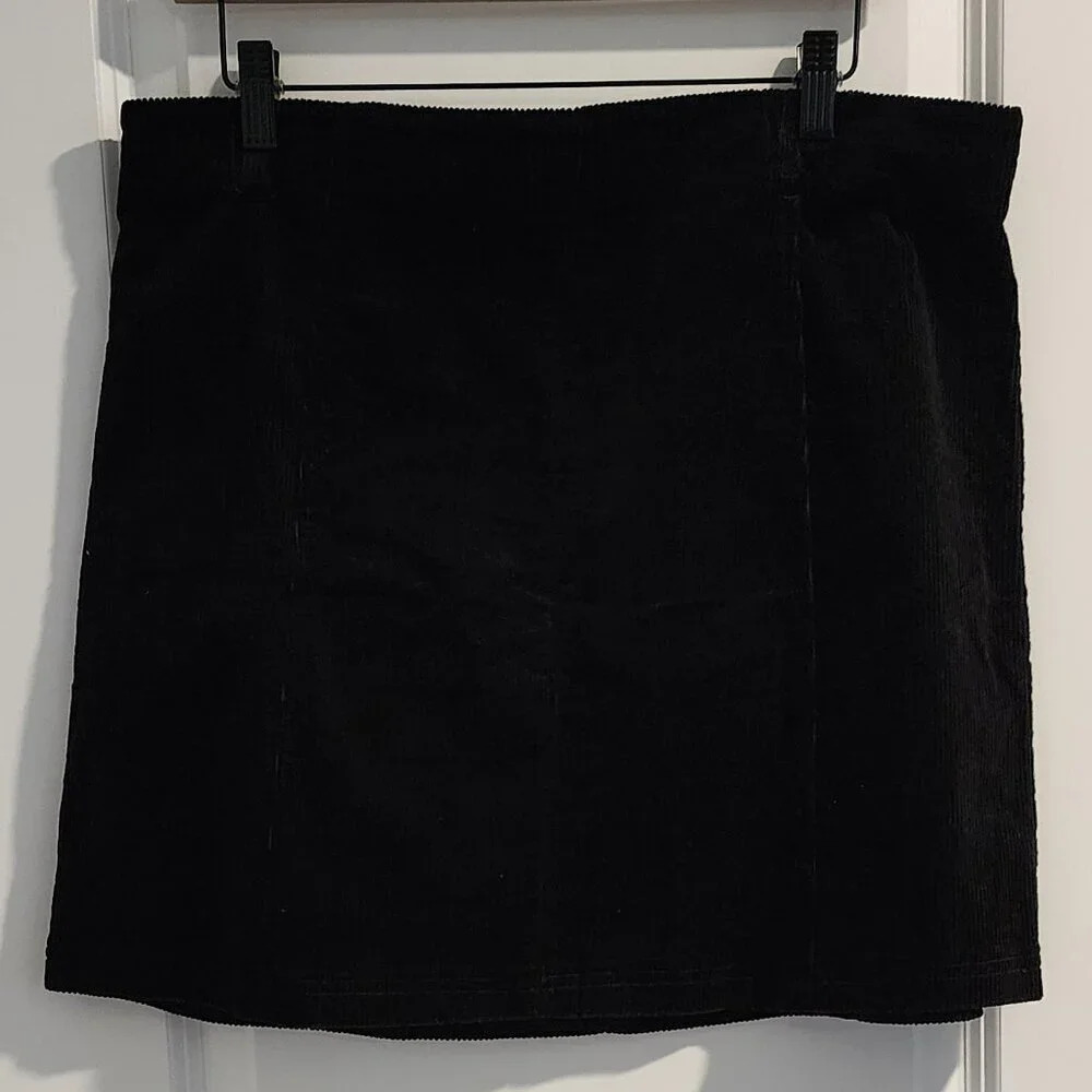 Mi Ami Corduroy Mini-skirt - XL